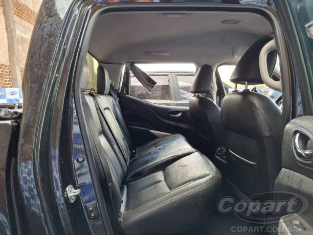 2020 NISSAN FRONTIER CD 