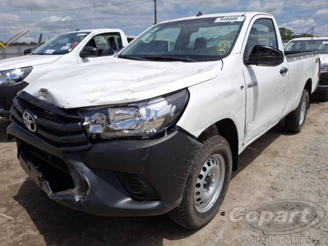 2024 TOYOTA HILUX CS 