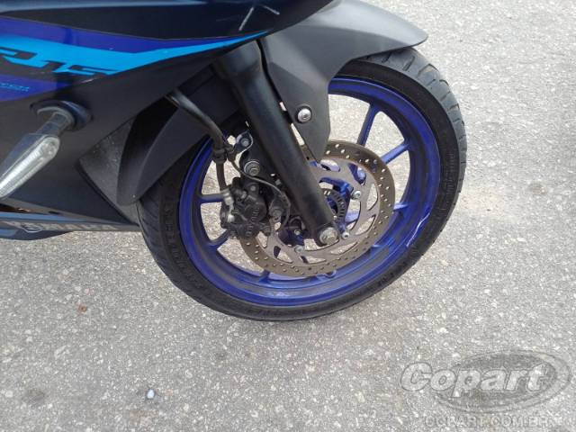 2025 YAMAHA YZF R15 