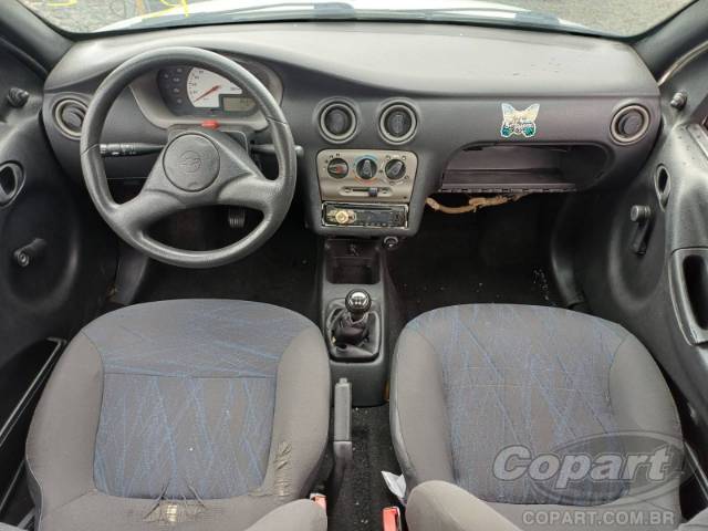 2002 CHEVROLET CELTA 