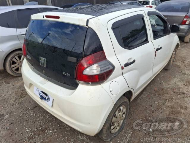 2018 FIAT MOBI 