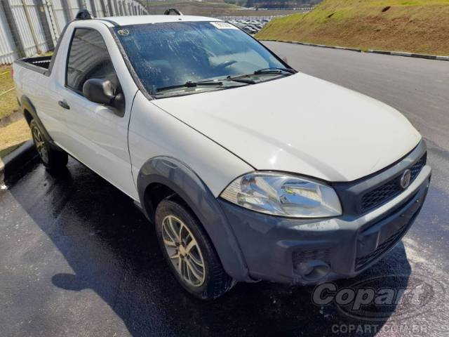 2015 FIAT STRADA 