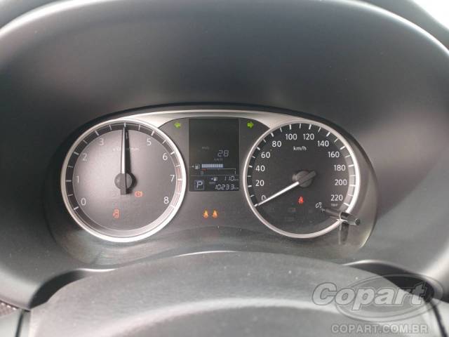 2025 NISSAN Kicks Play 