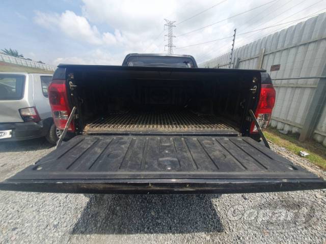 2019 TOYOTA HILUX CD 