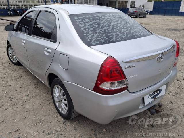 2016 TOYOTA ETIOS SEDA 