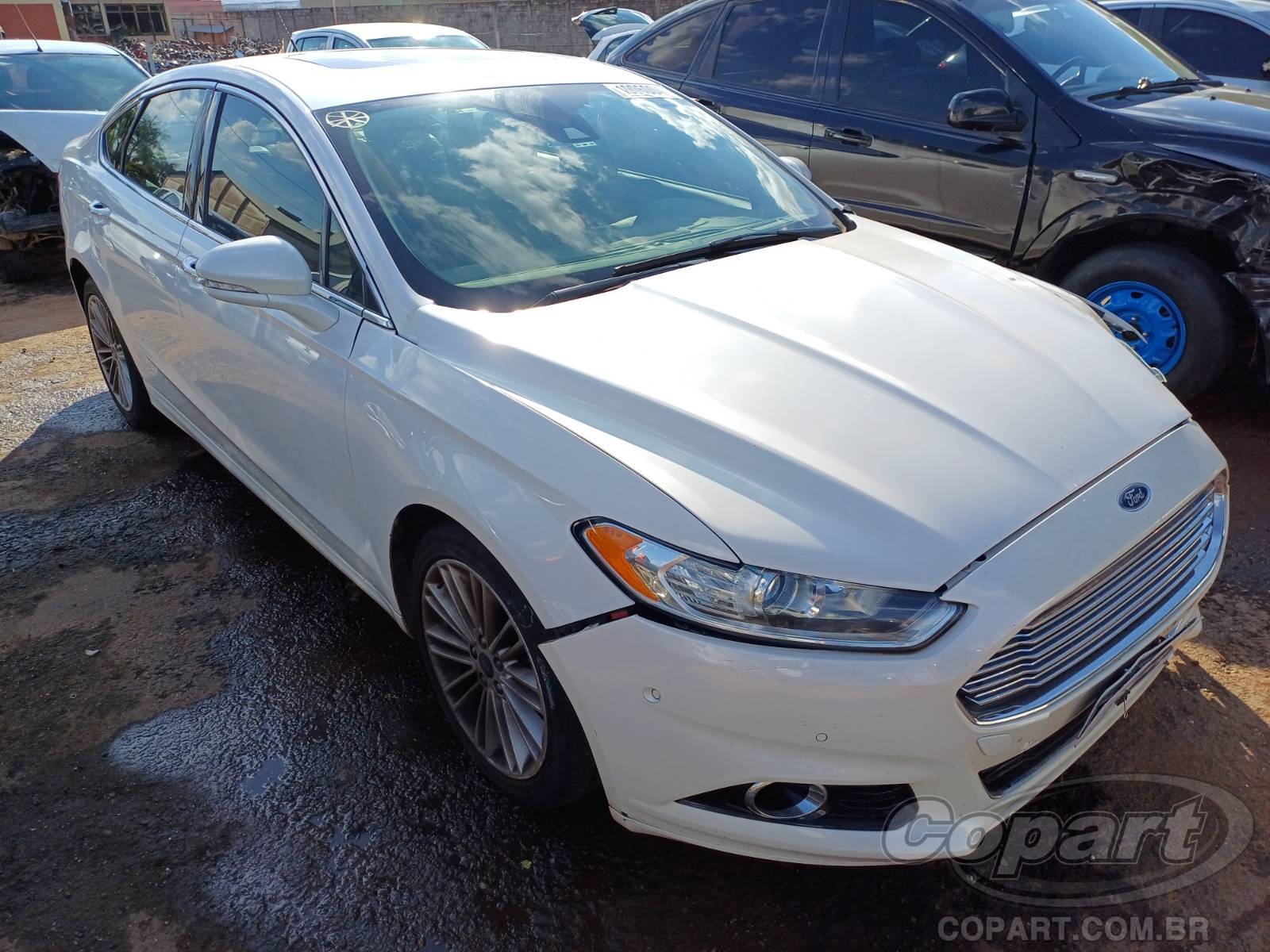 Veículo Ford Fusion FORD FUSION 2015 Titanium AWD 2.0 16V GTDI Turbo Gasolina 2015 em leilão