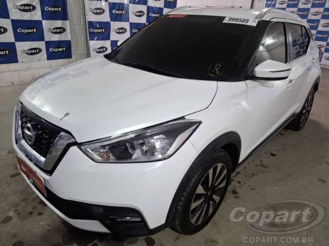 2019 NISSAN KICKS 