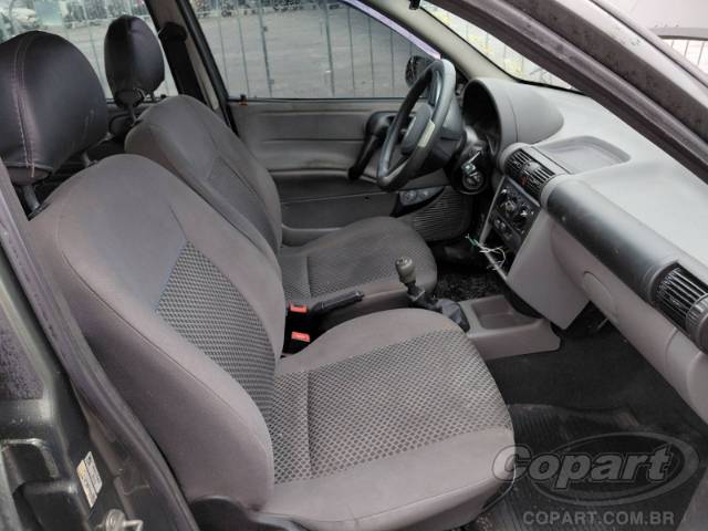 2011 CHEVROLET CLASSIC 