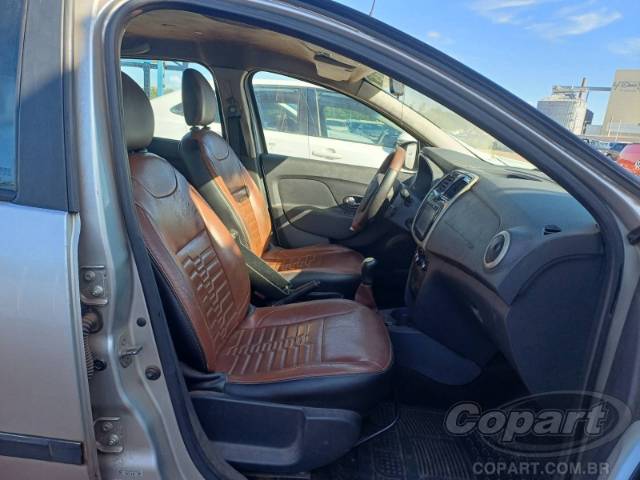 2017 RENAULT SANDERO 