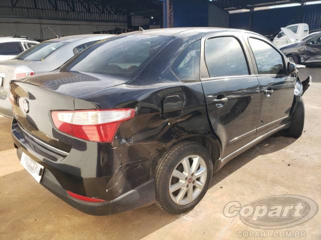 2013 FIAT GRAND SIENA 
