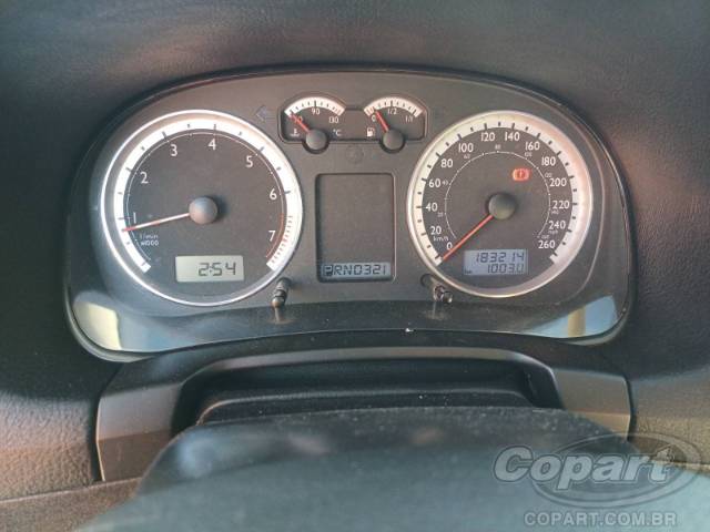 2006 VOLKSWAGEN BORA 