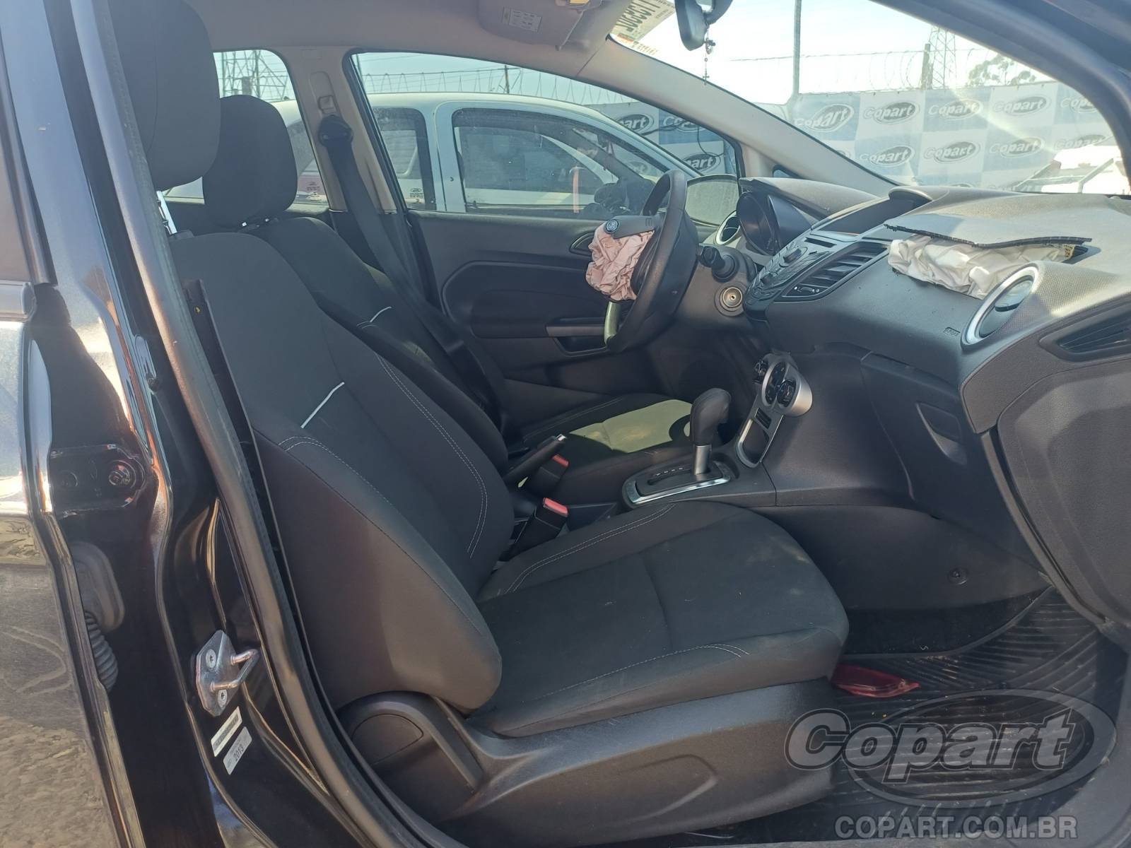 2014 FORD FIESTA — foto 5 de 10