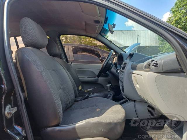 2009 RENAULT CLIO 