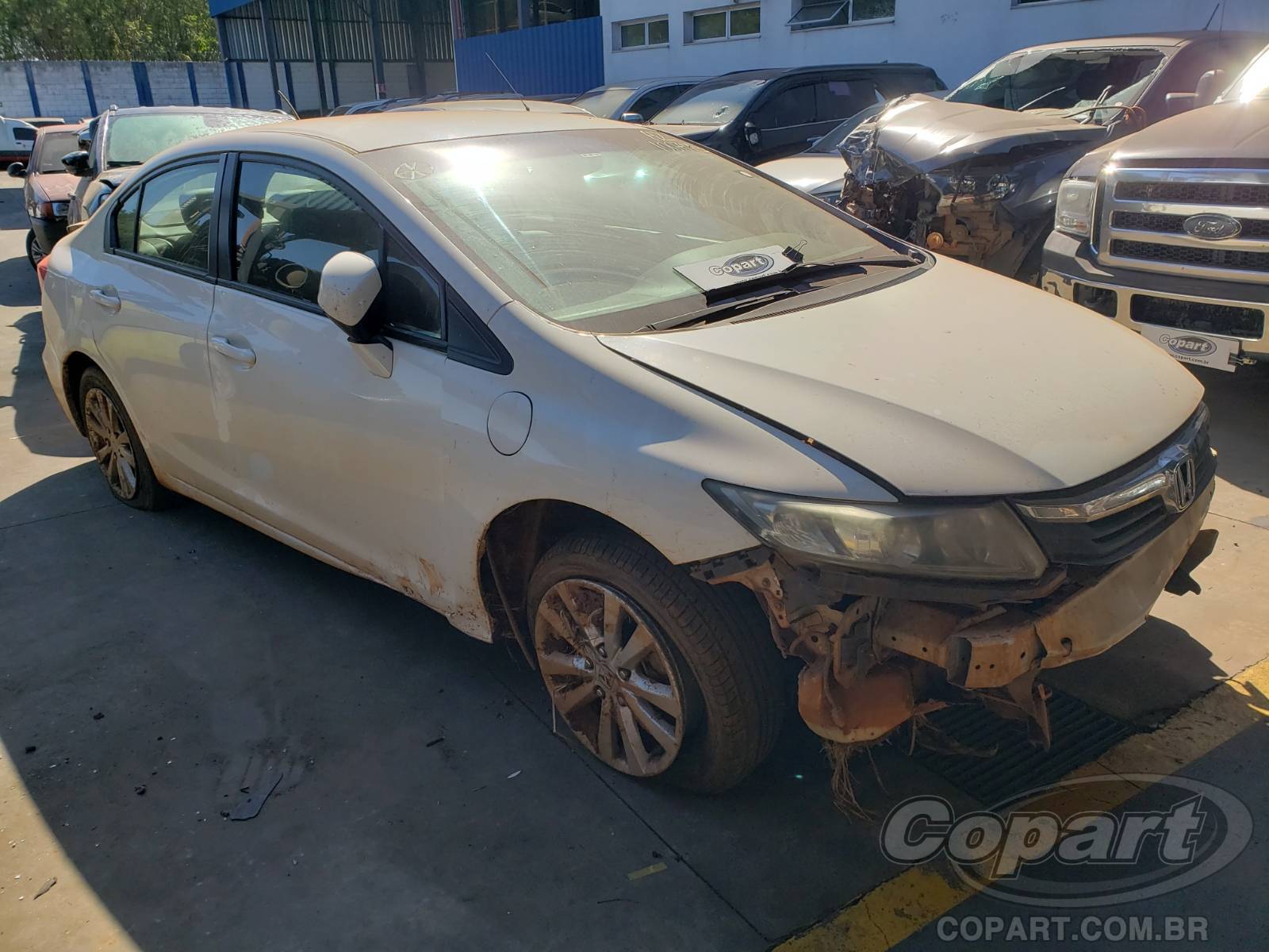 Veículo Honda Civic HONDA CIVIC LXS 1.8 16V i-VTEC 2013 2014 em leilão
