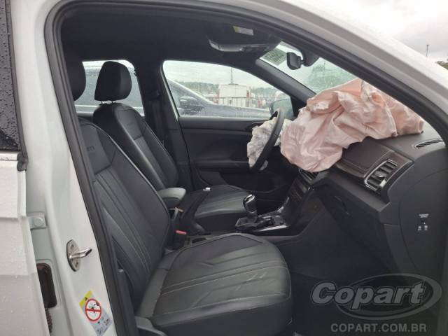 2025 VOLKSWAGEN T-CROSS 