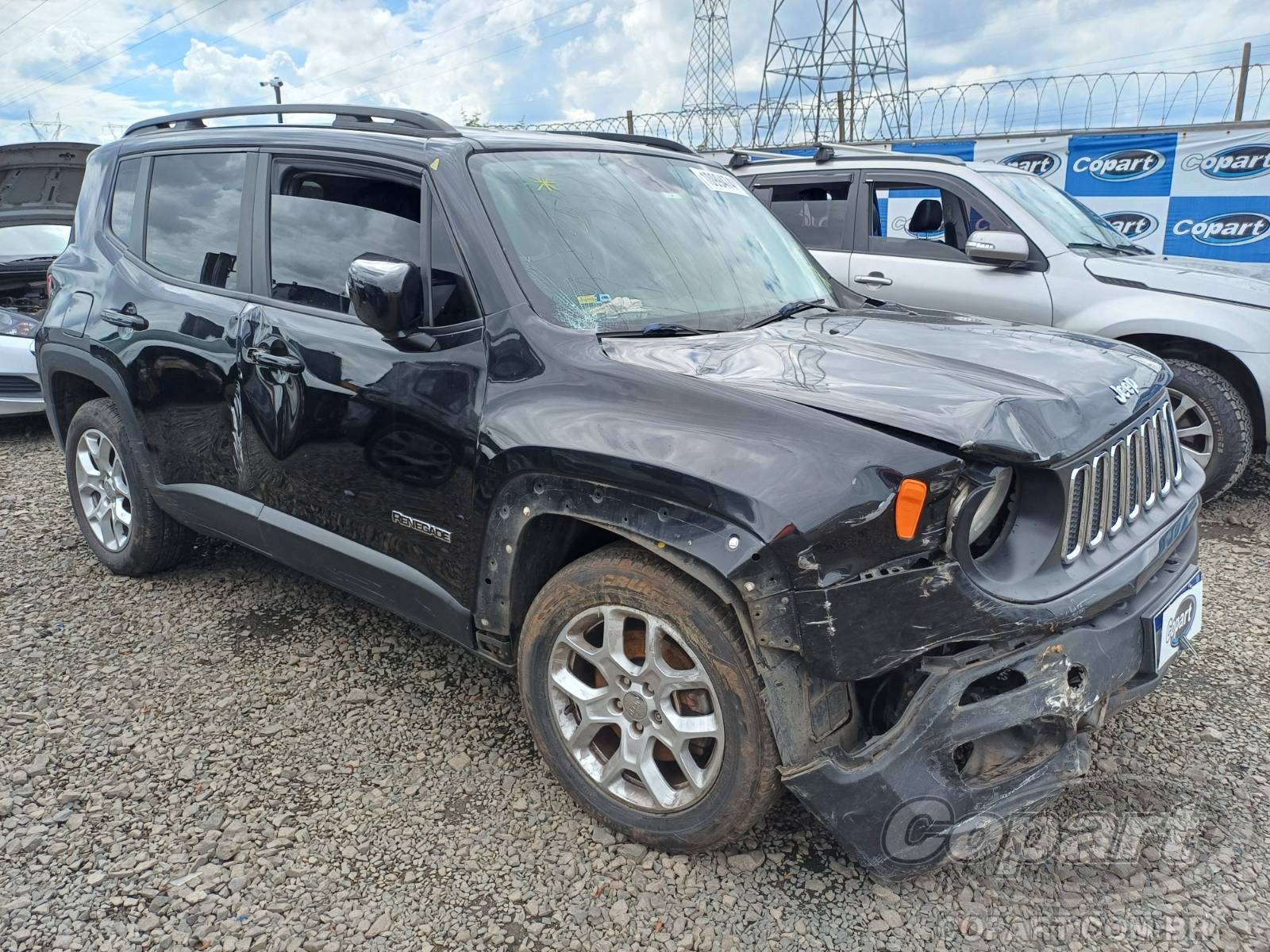 Veículo Fiat Renegade JEEP Renegade 1.8 16V Flex 2017 2017 em leilão