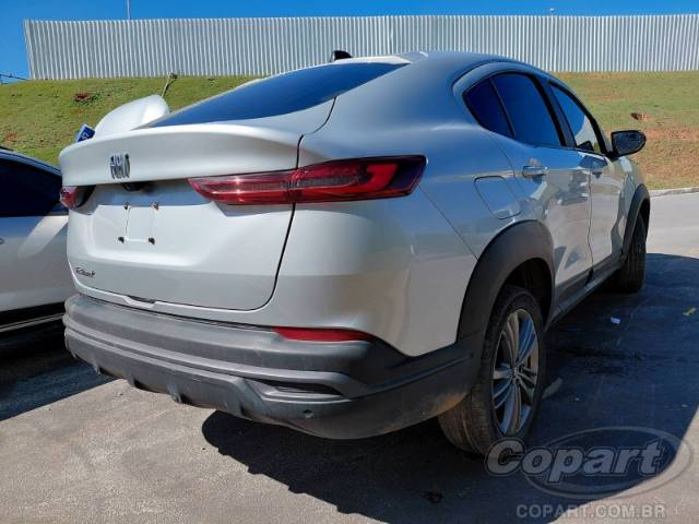 2024 FIAT FASTBACK 