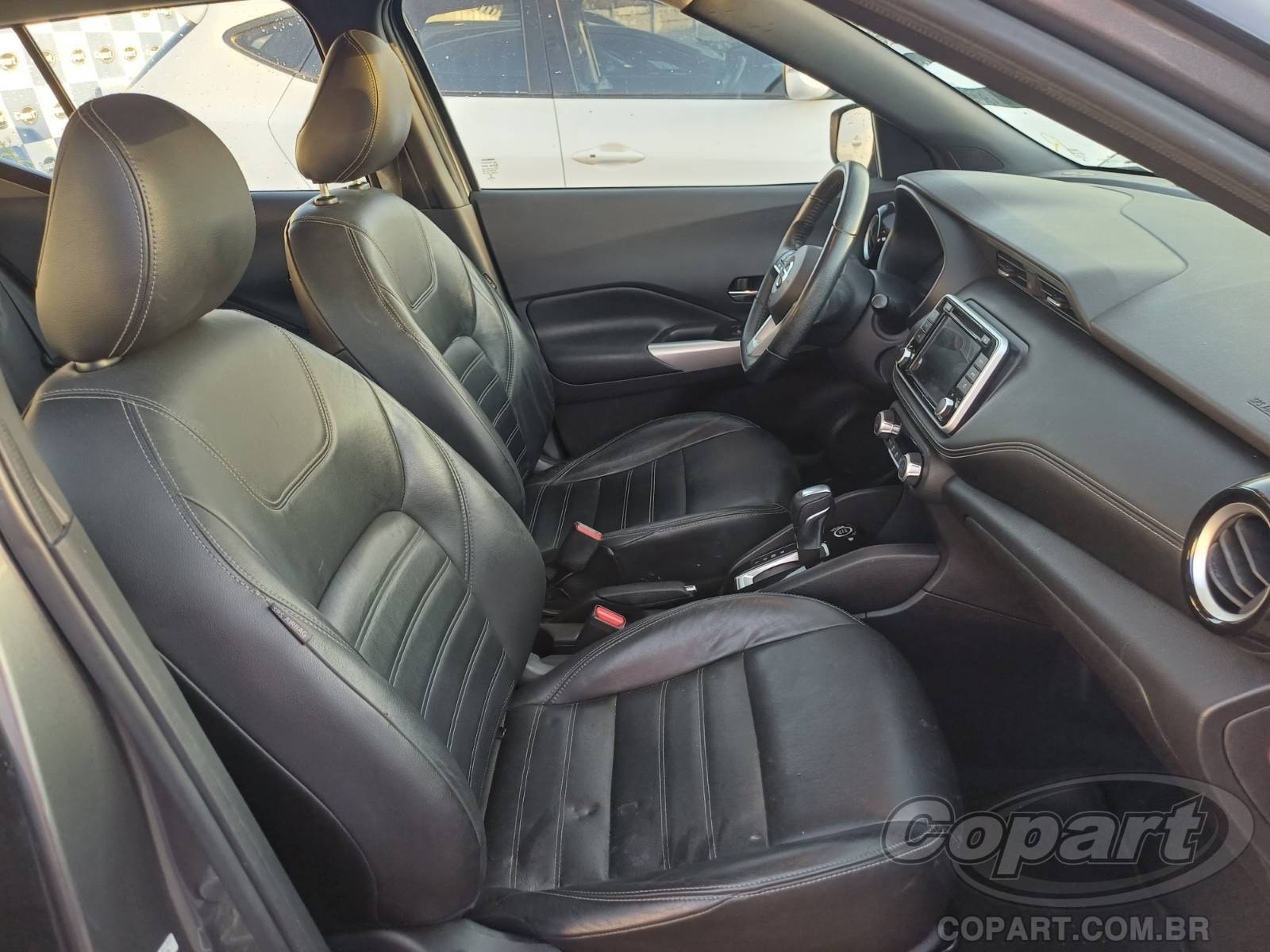 Foto 5: 2018 NISSAN KICKS