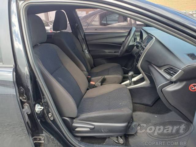 2021 TOYOTA YARIS 