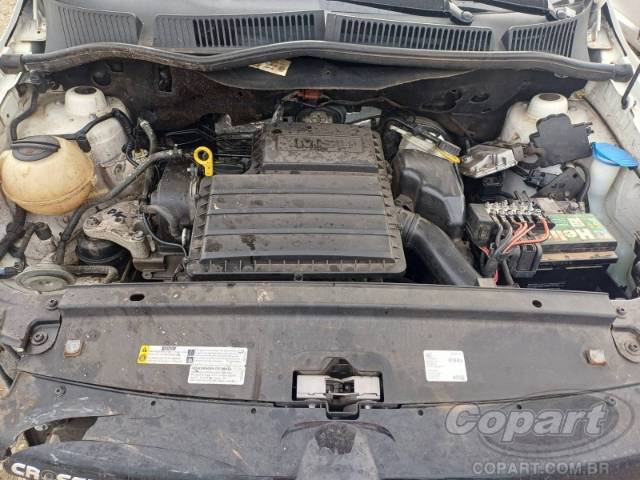 2015 VOLKSWAGEN FOX 