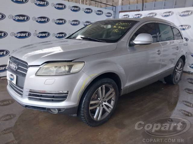2009 AUDI Q7 