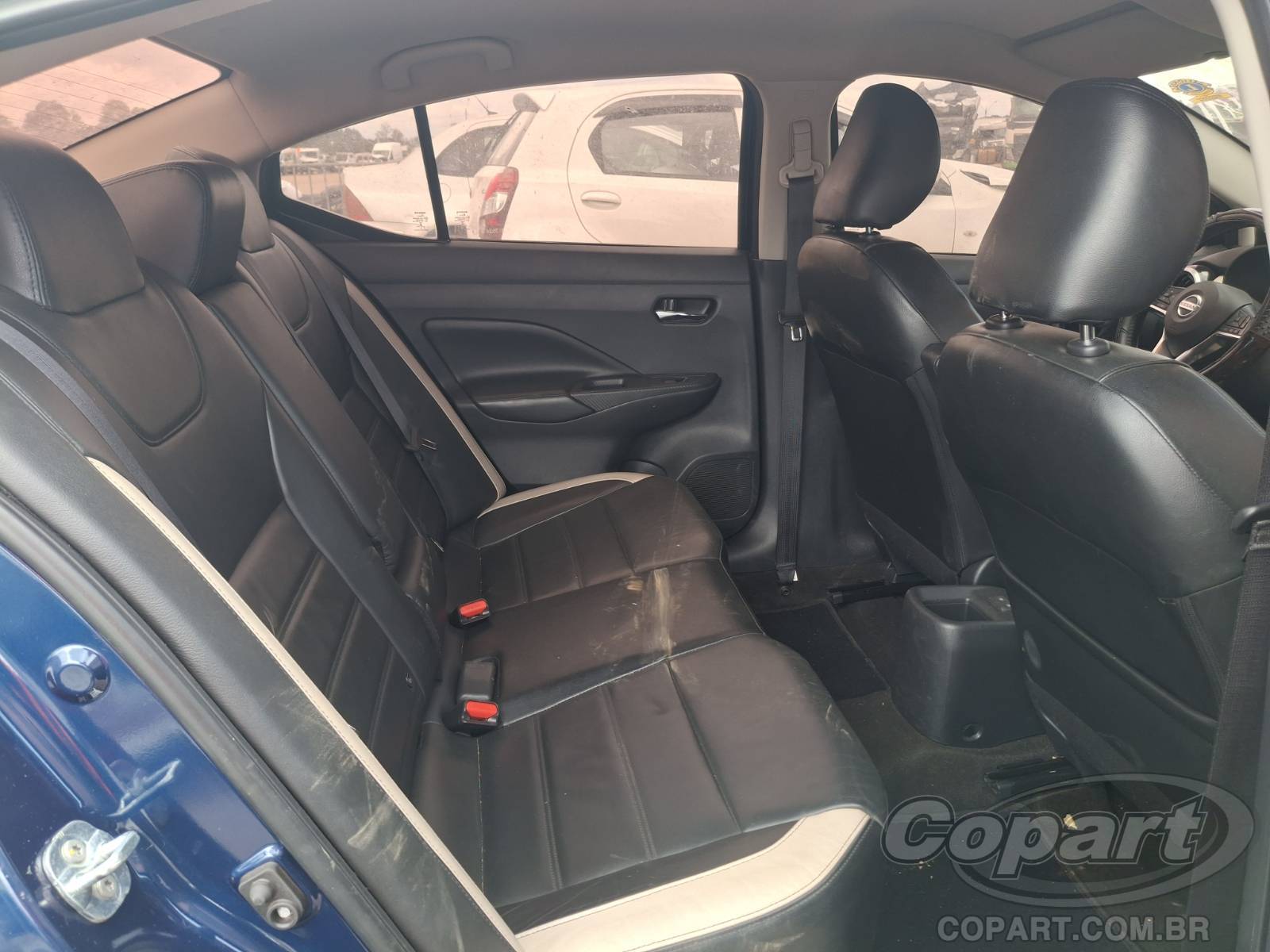 Foto 6 de 11: 2023 NISSAN VERSA