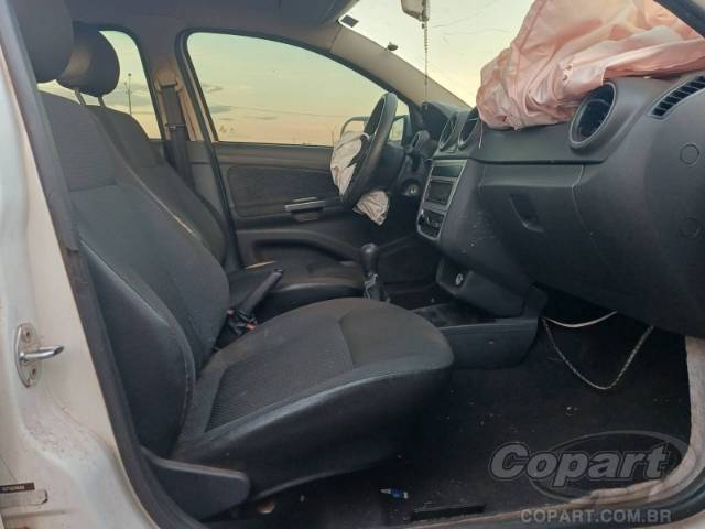 2016 VOLKSWAGEN GOL 