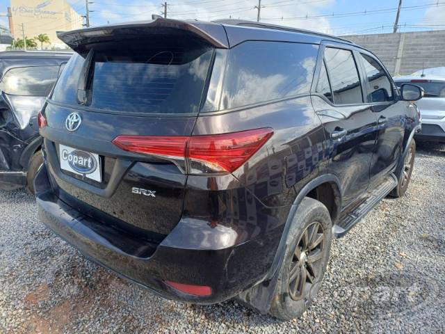 2016 TOYOTA HILUX SW4 