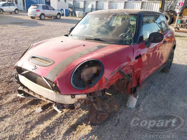 2015 MINI COOPER 