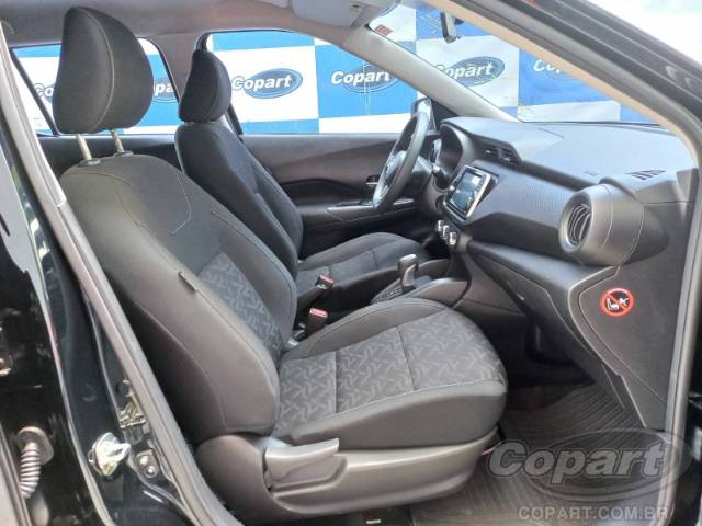 2025 NISSAN Kicks Play 