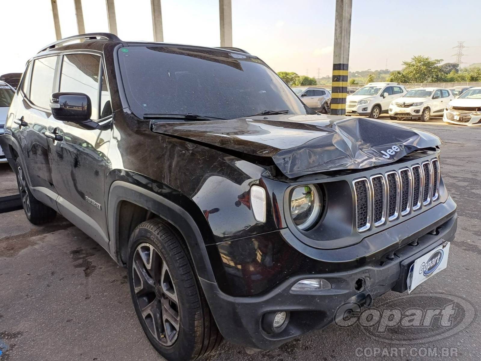 Veículo Jeep Renegade Jeep Renegade Longitude 1.8 16V E.TorQ Evo 2021 Colisão Média Monta 2021 em leilão