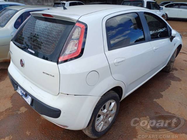 2017 FIAT PUNTO 