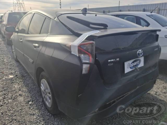 2017 TOYOTA PRIUS 