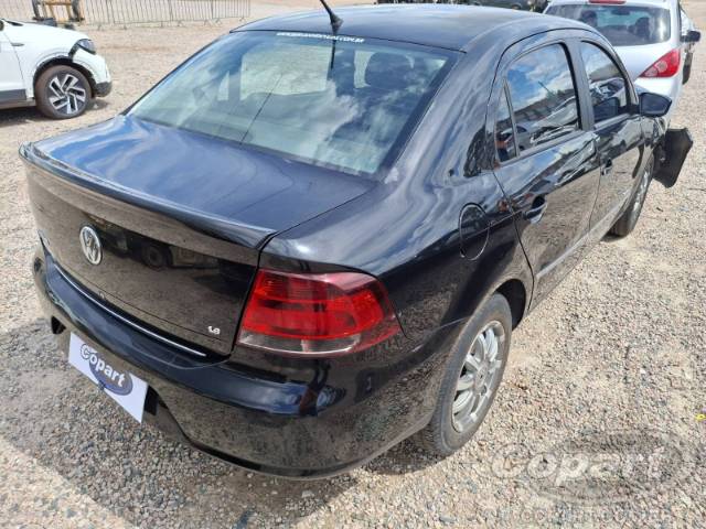 2011 VOLKSWAGEN VOYAGE 