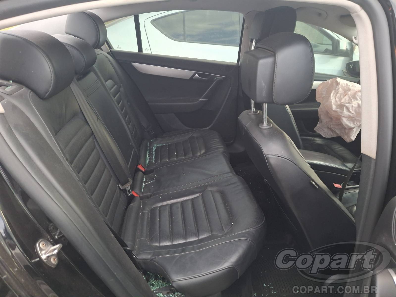 2014 VOLKSWAGEN PASSAT — foto 6 de 15