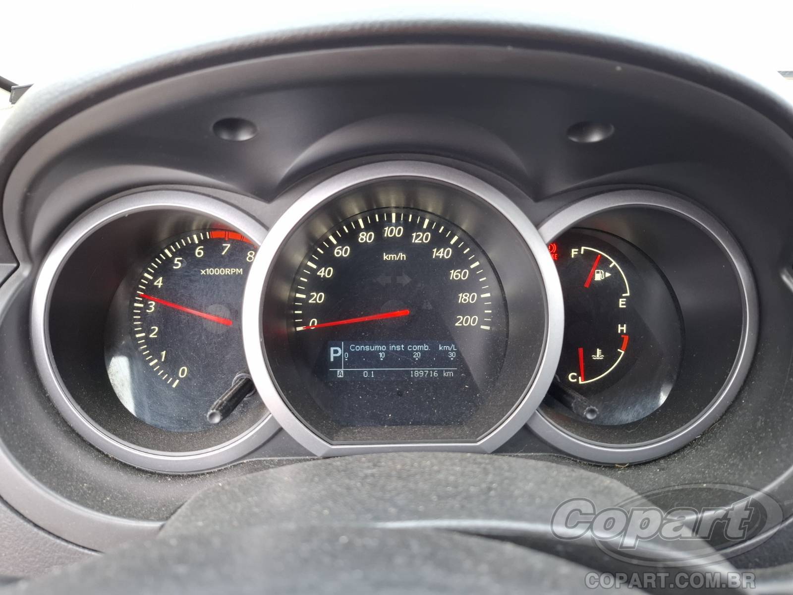Foto 8 de 13: 2015 SUZUKI GRAND VITARA