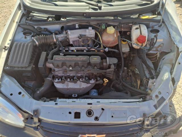 2003 CHEVROLET CORSA SEDAN 