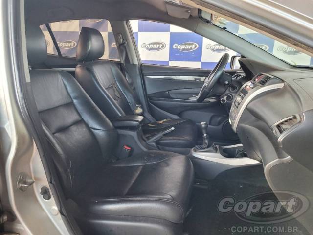 2010 HONDA CITY 