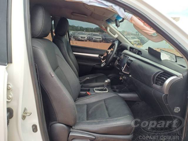 2022 TOYOTA HILUX CD 