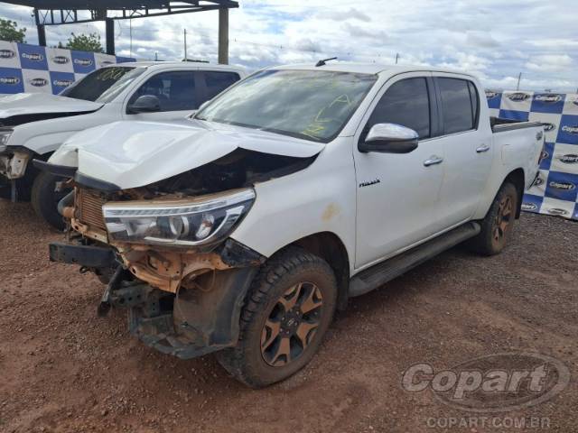 2019 TOYOTA HILUX CD 
