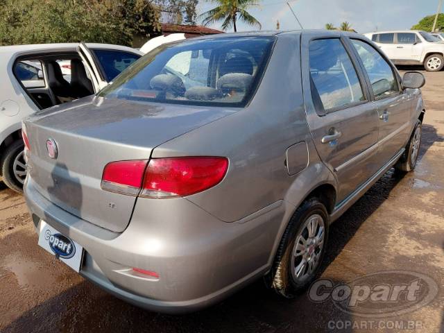 2013 FIAT SIENA 