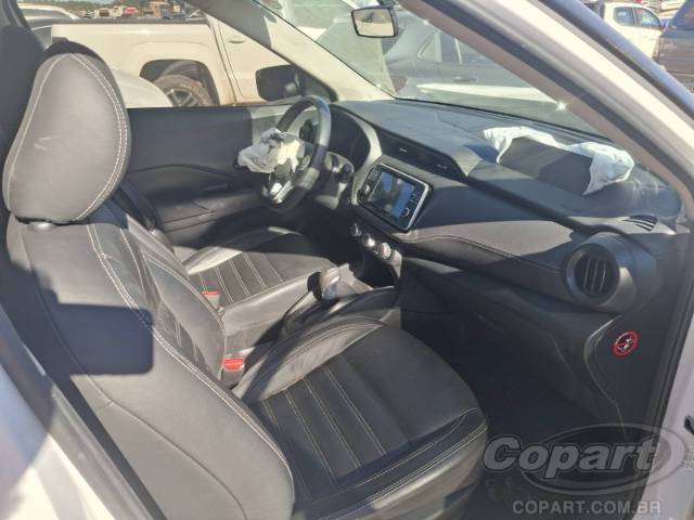 2024 NISSAN KICKS 