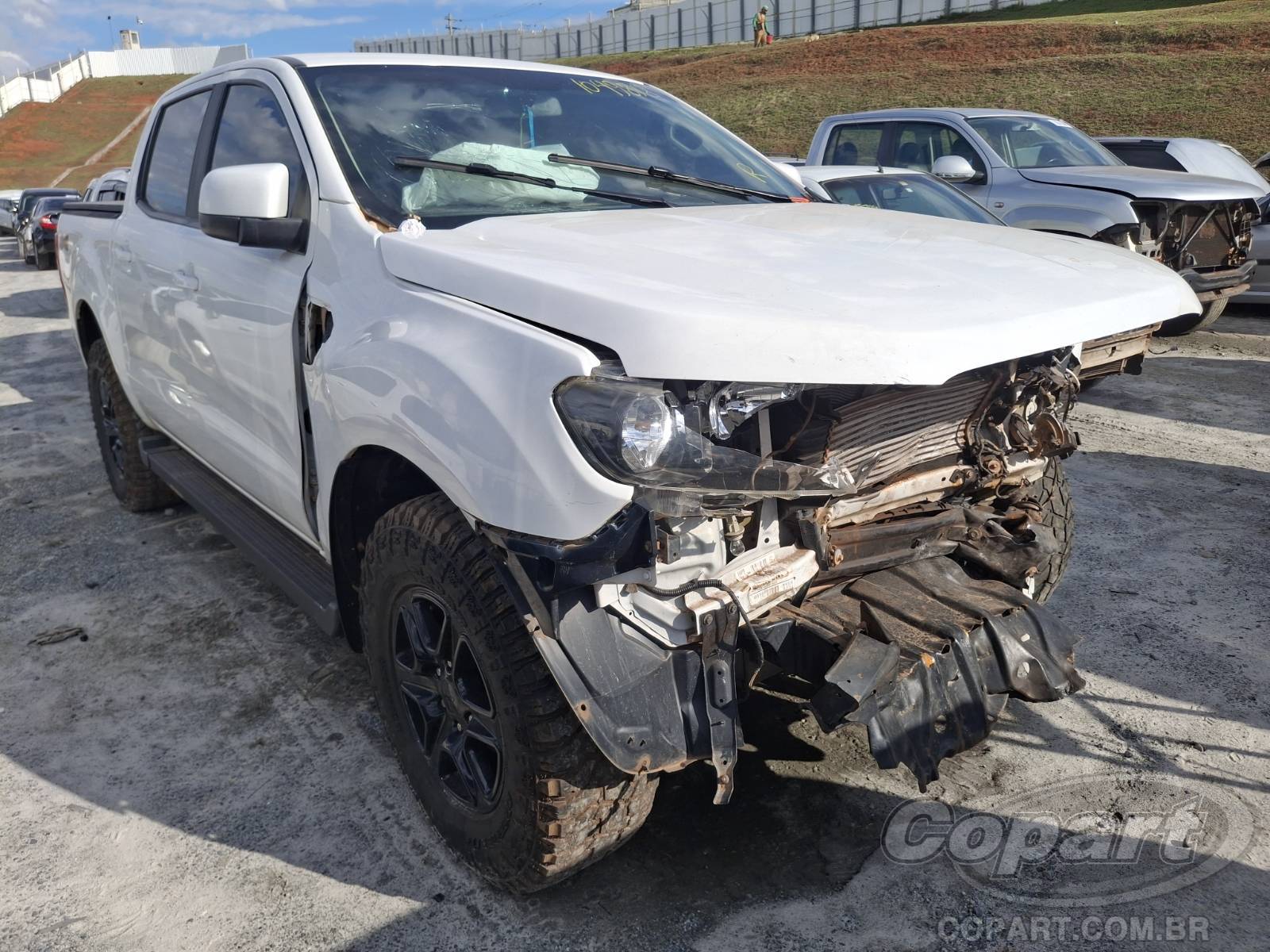 Veículo FORD Ranger FORD RANGER CD XLS AT 2.2 Duratorq 2020 Diesel 2020 em leilão