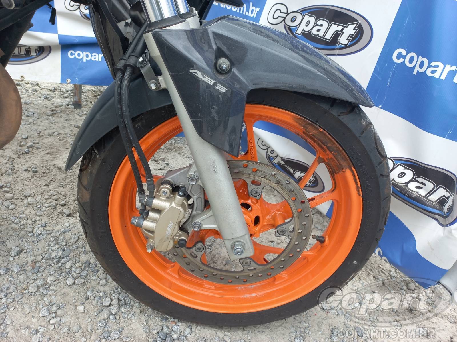 Foto 8 de 10: 2020 HONDA CB 250 F