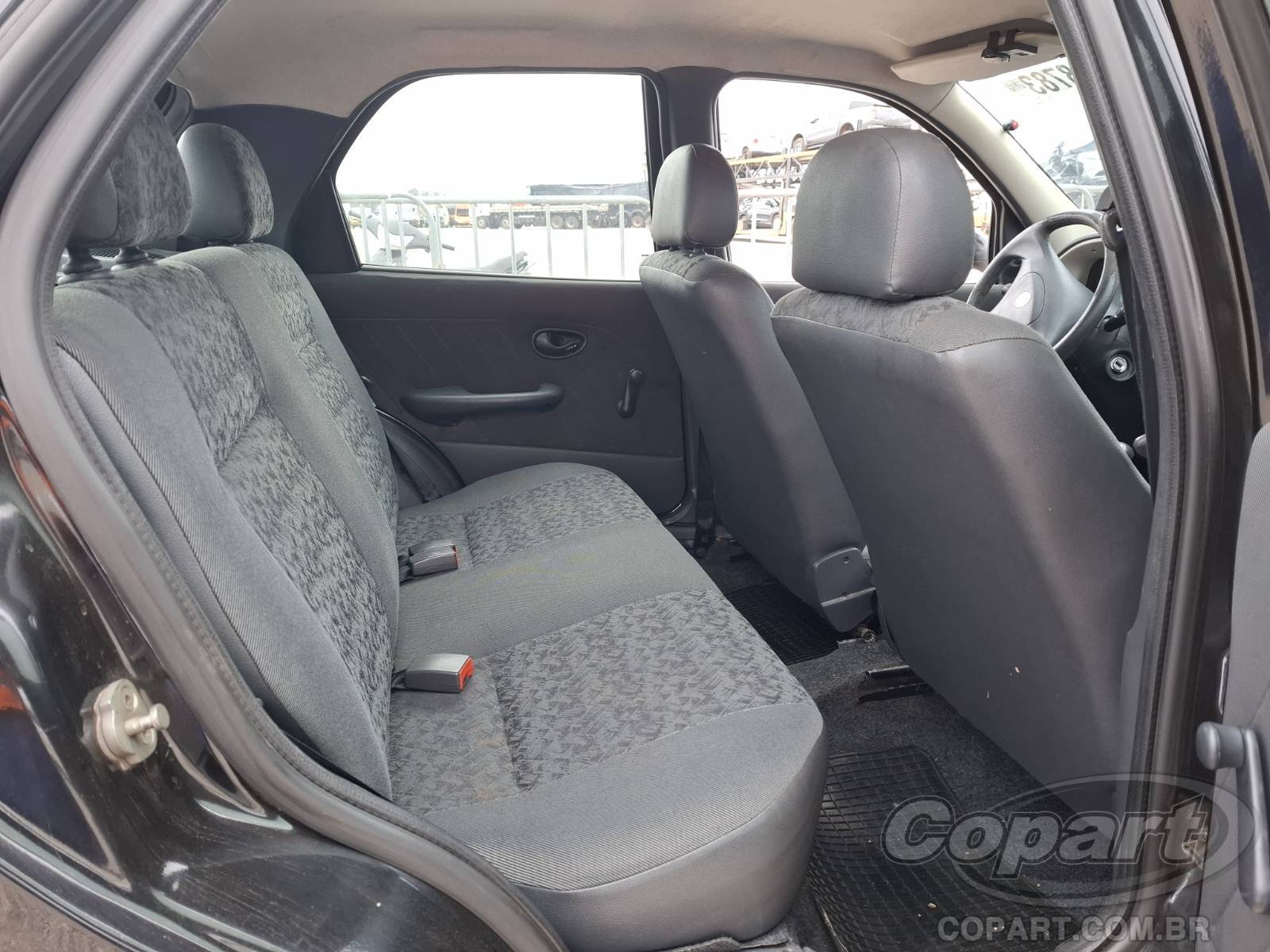 Foto 6 de 10: 2010 FIAT PALIO