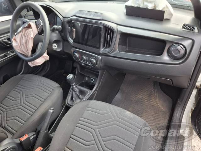 2025 FIAT STRADA 