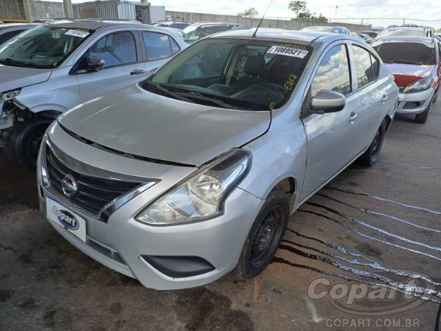 2018 NISSAN VERSA 