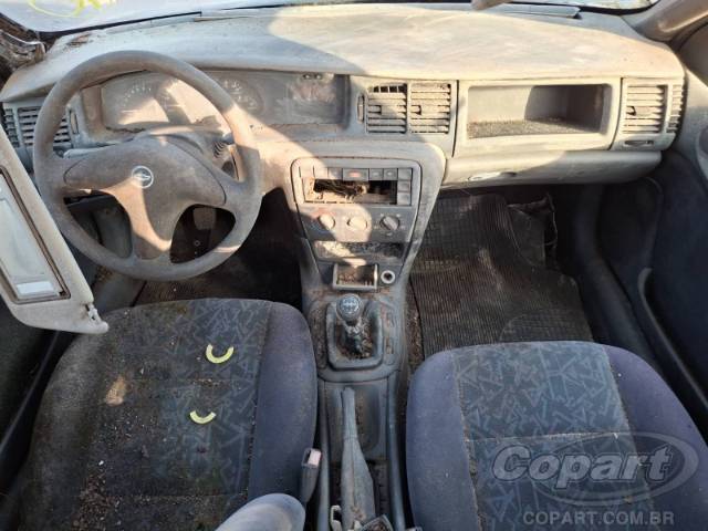 1997 CHEVROLET VECTRA 