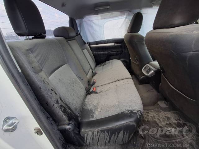 2023 TOYOTA HILUX CD 
