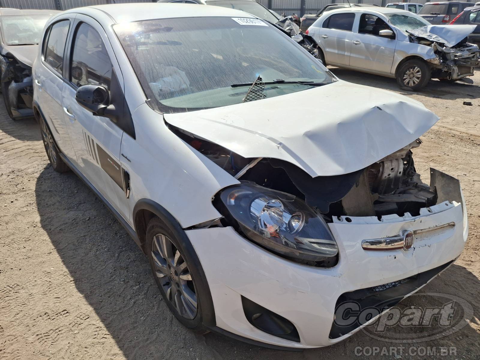 Veículo Fiat Palio FIAT PALIO Sporting 1.6 16V E.torQ 2014 2014 em leilão